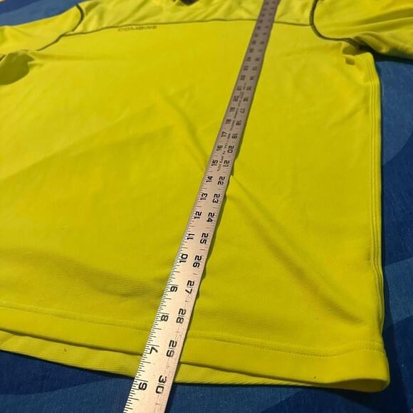 Vintage Under Armour Combine HeatGear T-Shirt - Picture 2 of 5